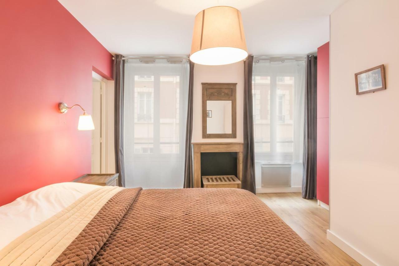 Les Toits De Paris Bed & Breakfast Eksteriør bilde