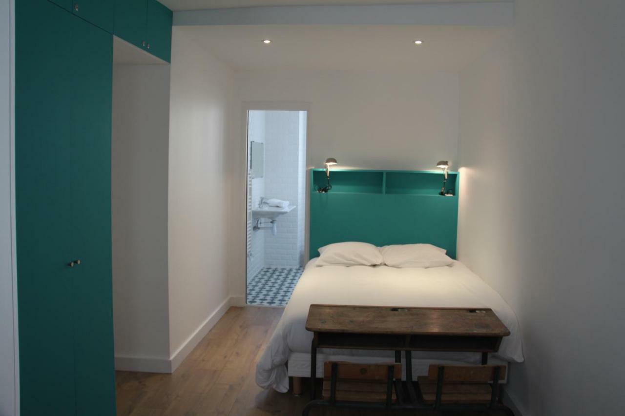Les Toits De Paris Bed & Breakfast Eksteriør bilde