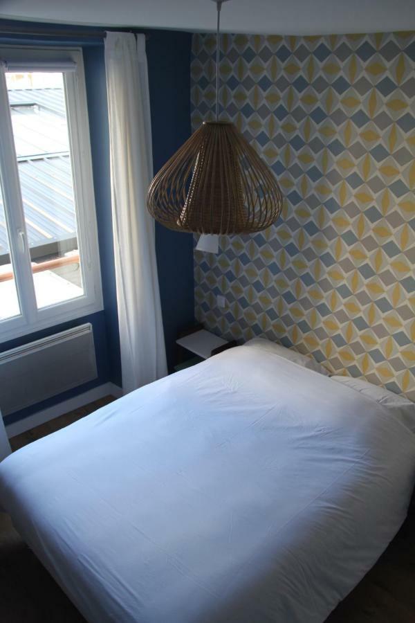 Les Toits De Paris Bed & Breakfast Eksteriør bilde